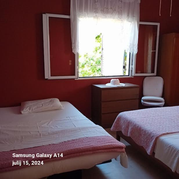 Appartement Acharavi à Akharavi Extérieur photo